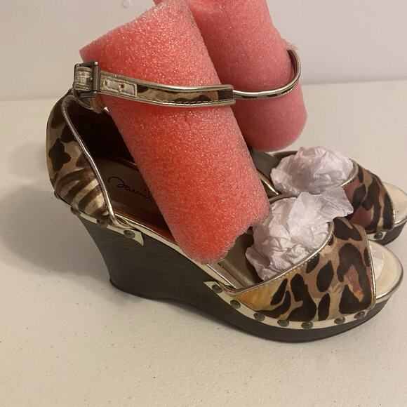 Y2K David Aaron Woman’s 6.5M Leopard Print Wedge 3.5” Heels Shoe Ankle Strap - Picture 4 of 11